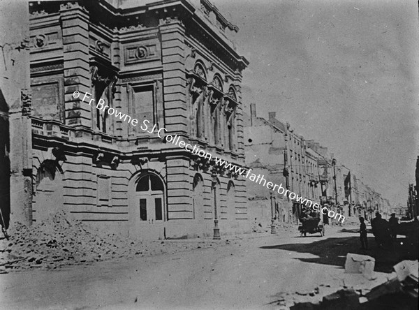 S.PIERRE AFTER BOMBARDMENT RUE DE LA STATION THEATRE